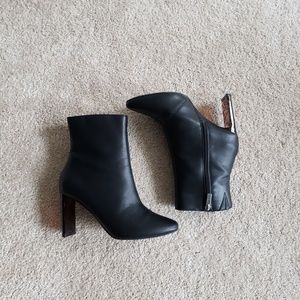 Black ankle booties NWOT